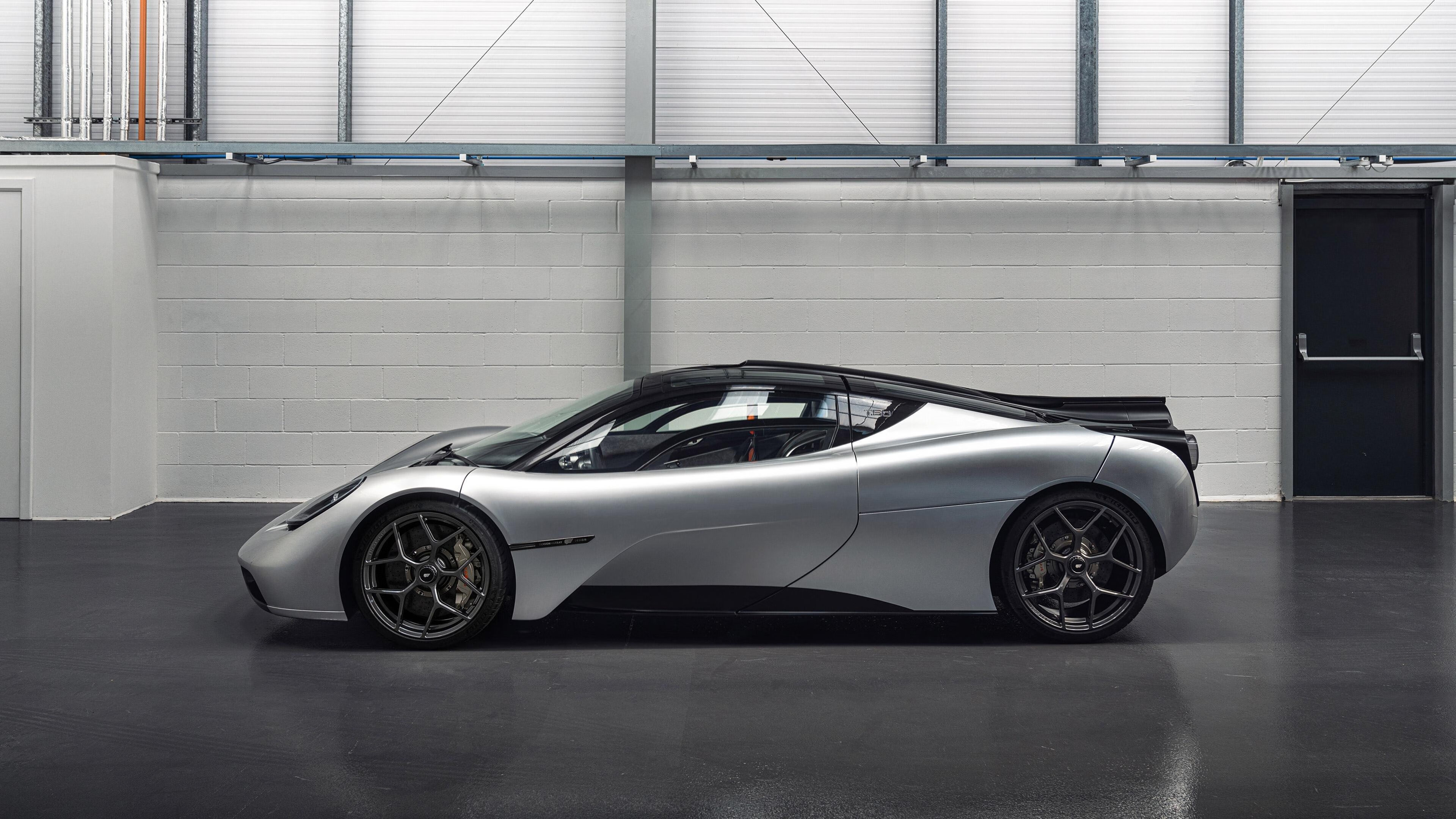 唯一性的荣耀,英格兰队历史性战胜德国队与许昕的乒乓球巅峰时刻