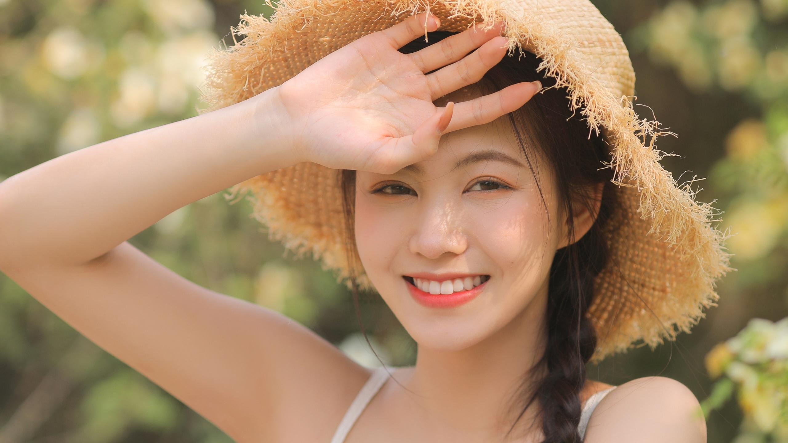 法网红土上的个人宣言,兹维列夫如何力克戴维斯杯的集体叙事?