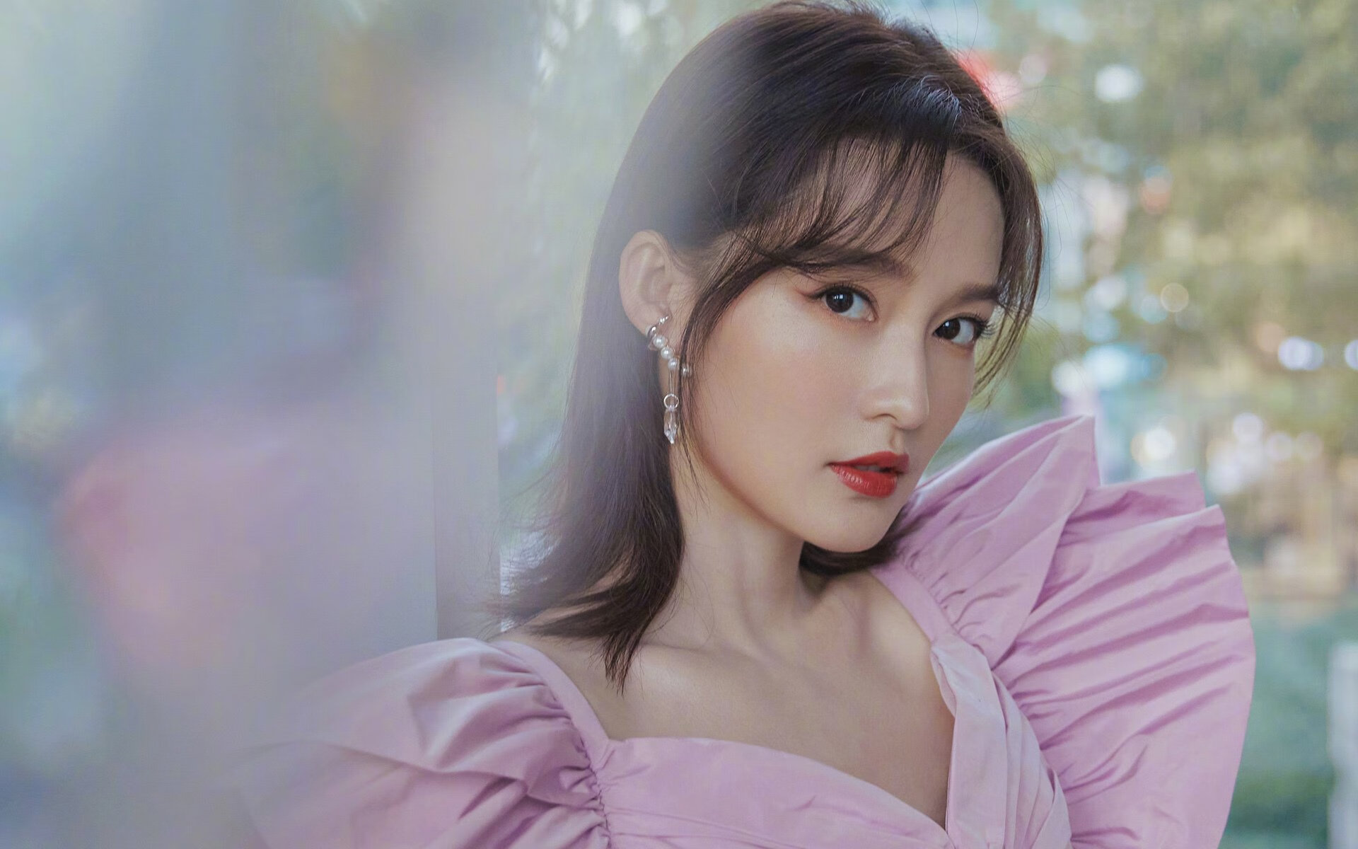 技惊四座!红牛二队四车冲线诺里斯登顶,联手包揽领奖台