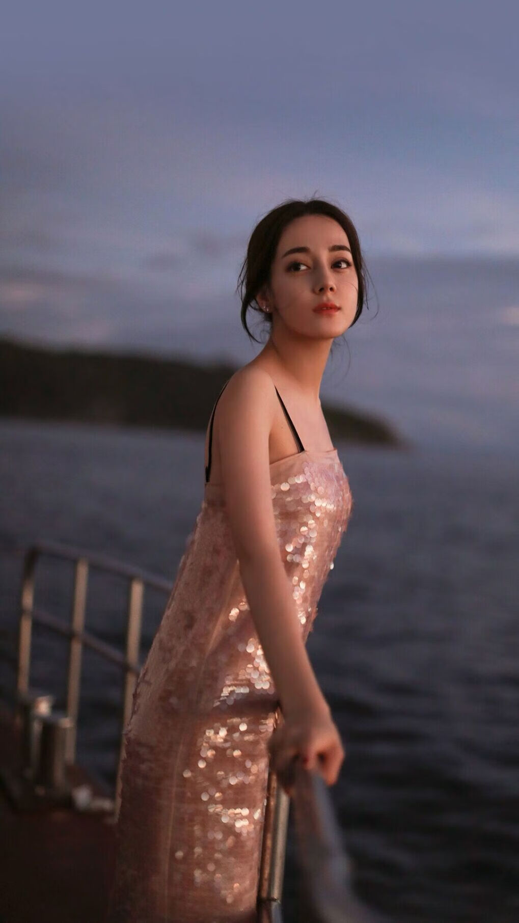 爱游戏官网-从影子到聚光灯，哈利伯顿东决关键战的夜晚