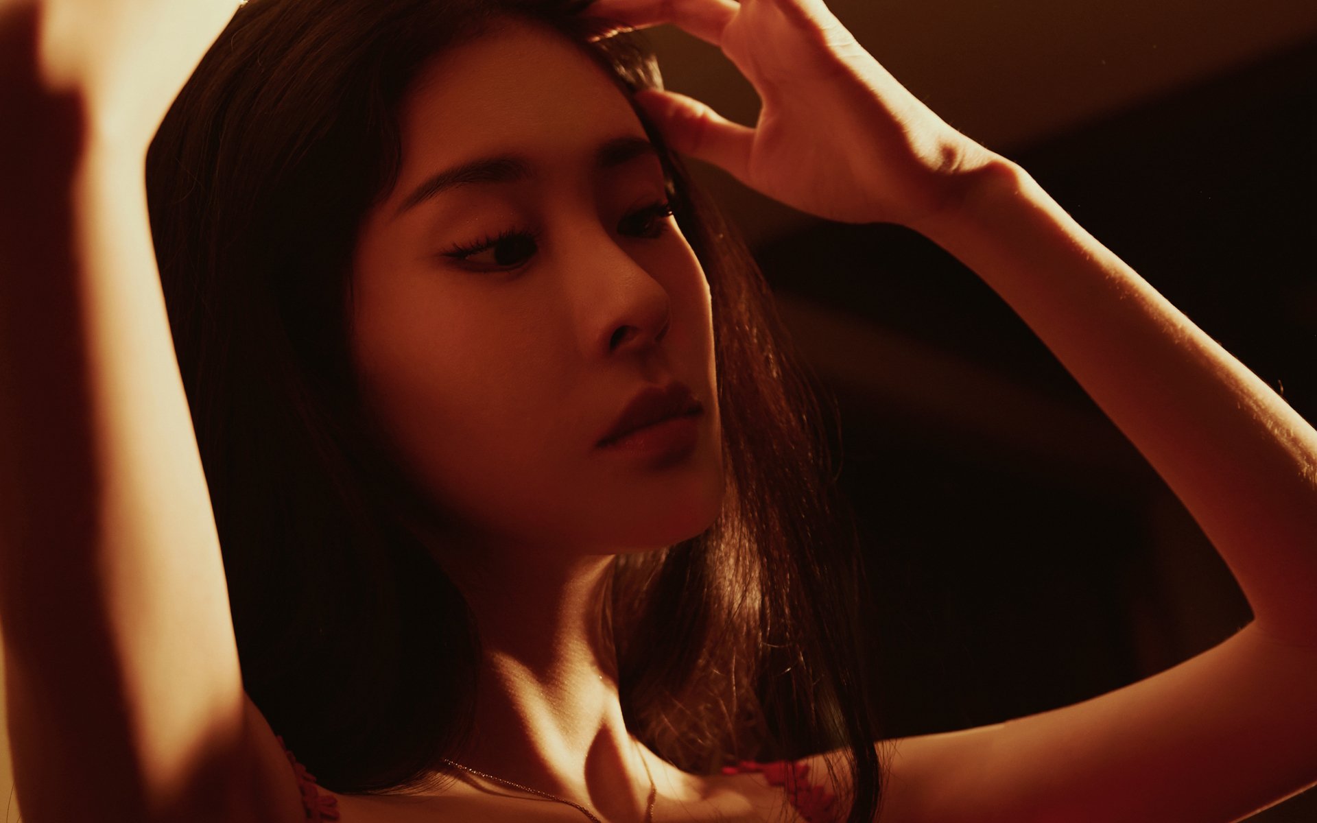 唯一的英雄，当布克推开替补席毛巾，老鹰的命运就此改写