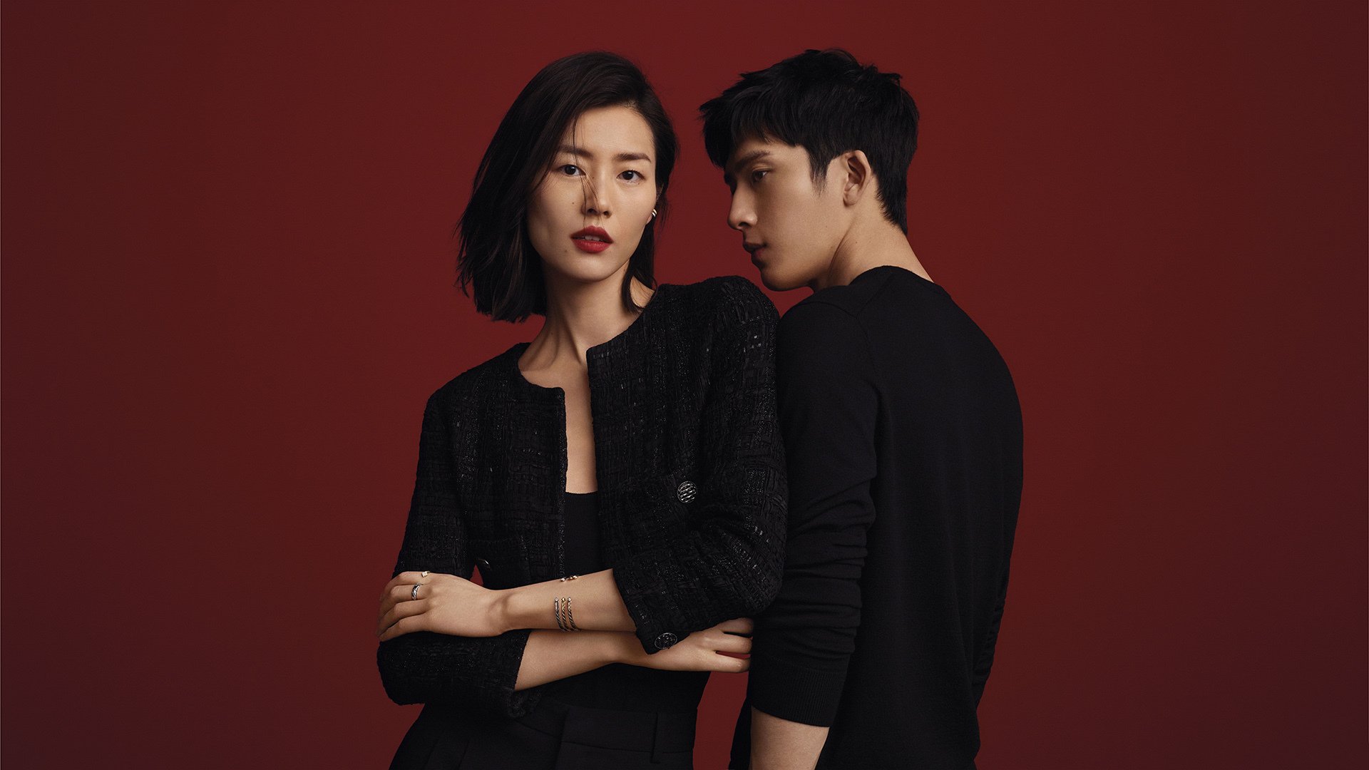 马德里竞技强势攻克巴萨！新王恩佐欧冠决赛接管比赛，宣告梅西时代终结？