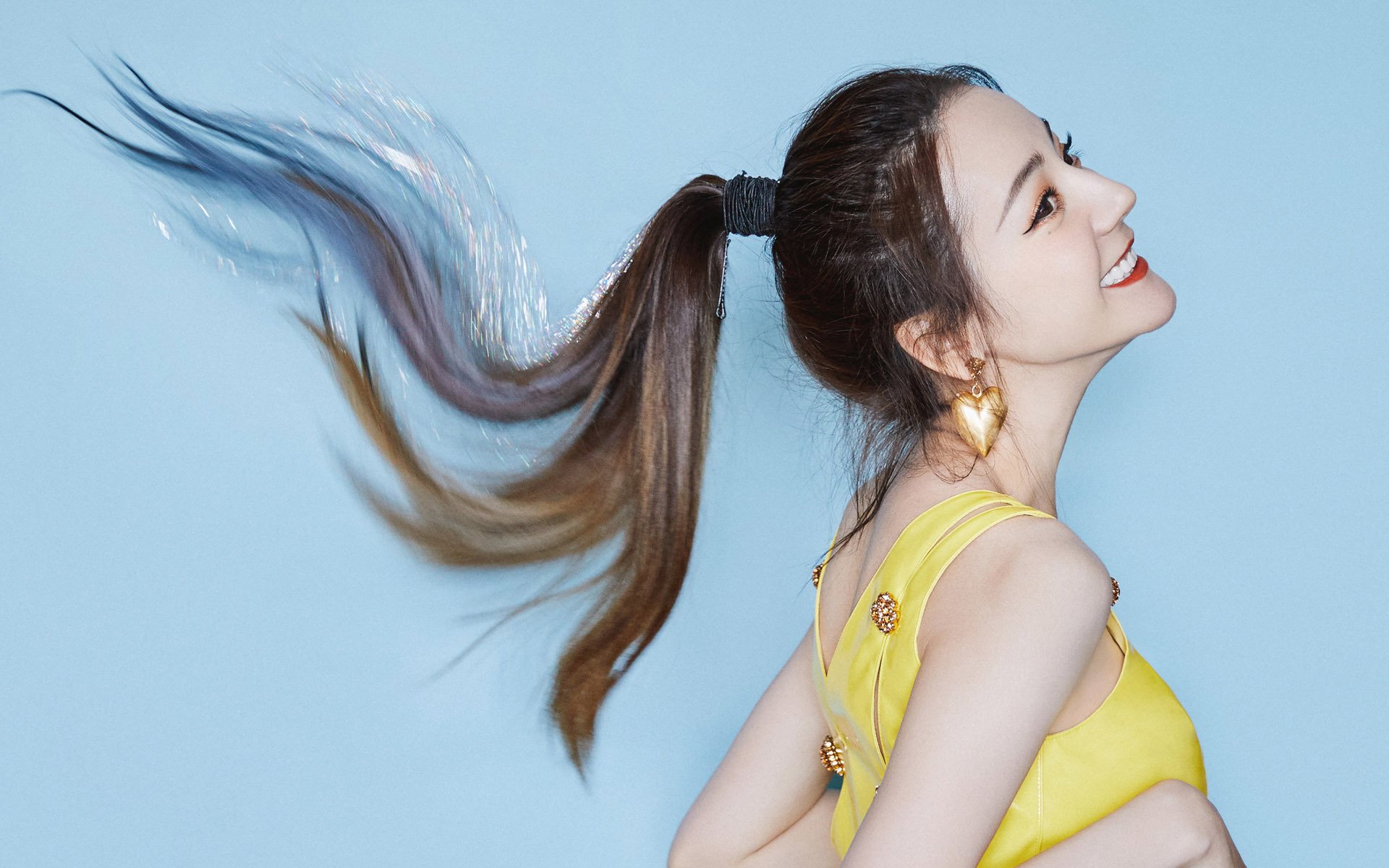 风城失语夜，当乔治的沉默手术刀肢解公牛，麦迪逊花园的蓝橙火焰焚尽红色斗志